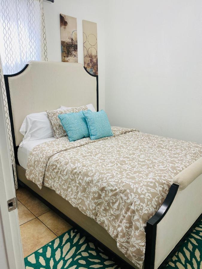 Xanadu 10 Mins To South Beach! 3 Bedroom Miami Villa ภายนอก รูปภาพ